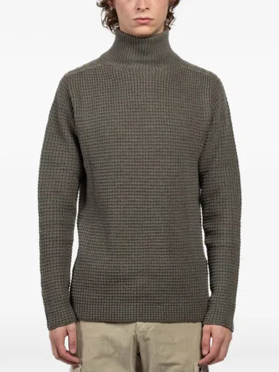 Hannes Roether Waffle High-neck Sweater In Green
