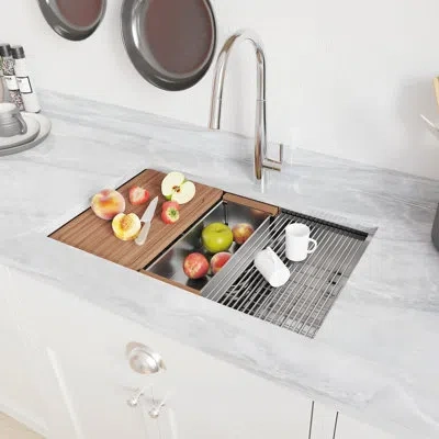 Hanni 18 Gauge Stainless Steel Kitchen Sink - Bottom Grid To 32x19 Inch Provides Smooth Water Flow In Silver