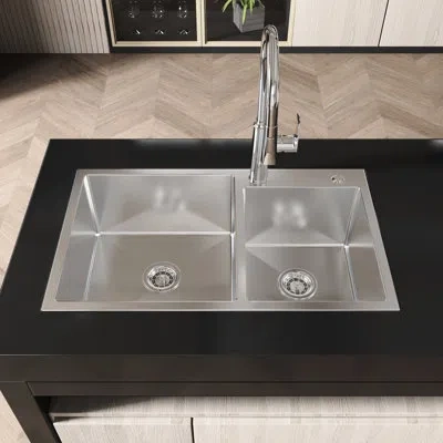 Hanni 32"x19"x10" Double Bowl Kitchen Sink, Stainless Steel Satin, Scratch- Finish, Easy To Install Sink O In Silver