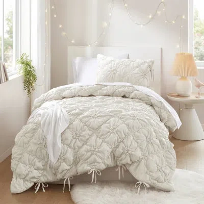 Hanni King Purple Microfiber Comforter With Relaxed Embroidery And Floral Quilting, Cozy Design For A Good In Ivory