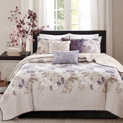 Hanni Quilt. Watercolor Floral Nuance, Microfiber Construction, Reversible Style Ornament, 100% Microfiber In Multicolor