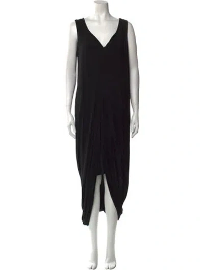 Pre-owned Hannoh Wessel V-neck Midi Length Dress In Black