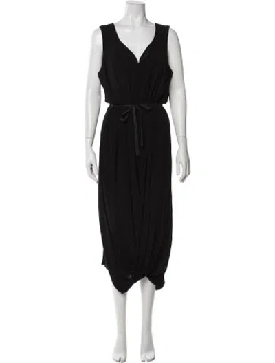 Pre-owned Hannoh Wessel V-neck Midi Length Dress In Black