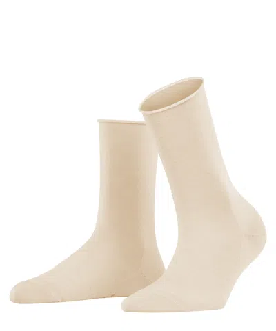 Hanro Active Breeze So Socks In Cream