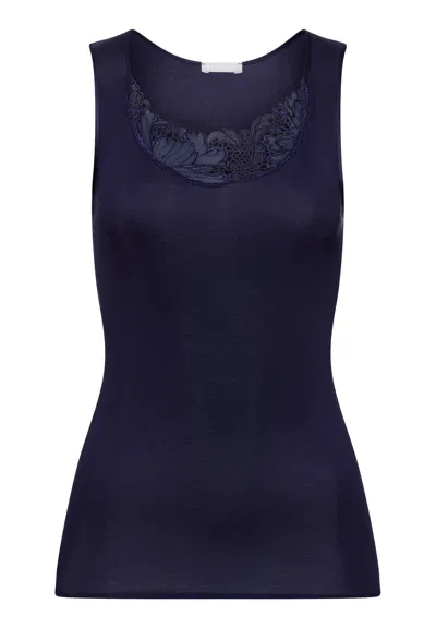 Hanro Anne Cotton Round Neck Tank Top In Blue