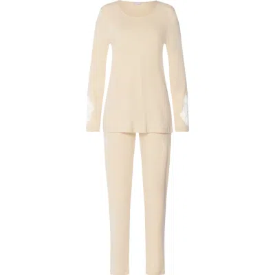 Hanro Belen Embroidered Cotton Pajama Set In Nude