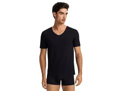Hanro Clean Cut Short Sleeve V-neck Shirt In Black
