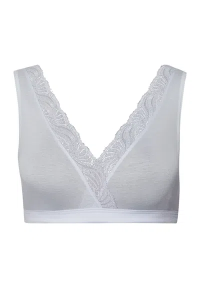 Hanro Cotton Delight Lace Trim Cotton Soft Cup Bra In White