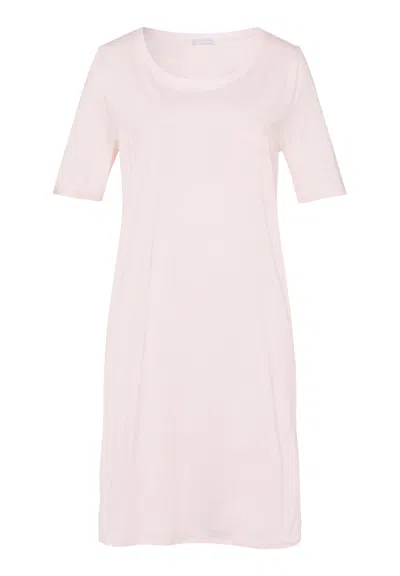 Hanro Cotton Deluxe Round Neck Cotton Nightgown In Pink