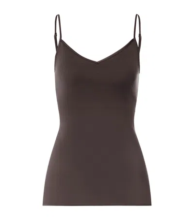 Hanro Cotton Seamless Camisole In Brown