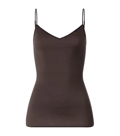 Hanro Cotton Seamless Camisole In Brown