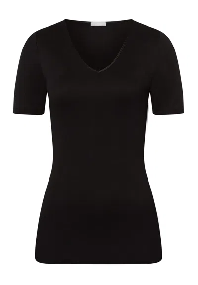 Hanro Cotton Seamless Fitted Cotton V-neck Top In Black