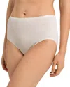Hanro Seamless Cotton Full-cut Briefs In Pale Cream