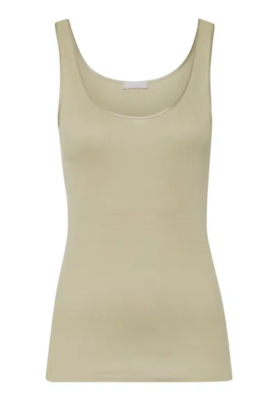Hanro Cotton Seamless Round Neck Cotton Tank Top In Green