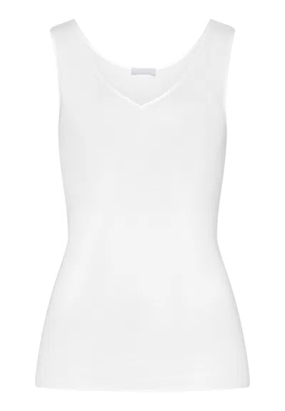 Hanro Cotton Seamless V-neck Cotton Tank Top In White