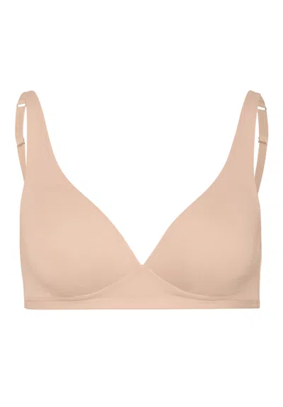 Hanro Cotton Sensation Soft Cup Bra In Nude