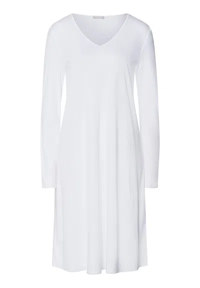 Hanro Cotton Silk V-neck Cotton Nightgown In White