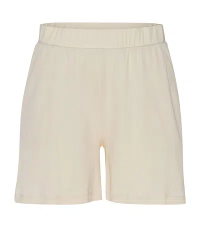 Hanro Cotton Sleep & Lounge Pyjama Shorts In Ivory