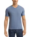 Hanro Cotton Solid V Neck Tee In Blue