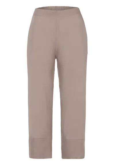 Hanro Favourites Crop Pants In Brown