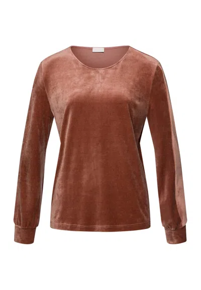 Hanro Favourites Velvet Round Neck Pullover In Brown