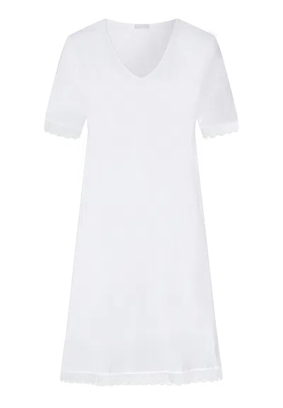 Hanro Inaya Scalloped Lace Cotton Nightgown In White