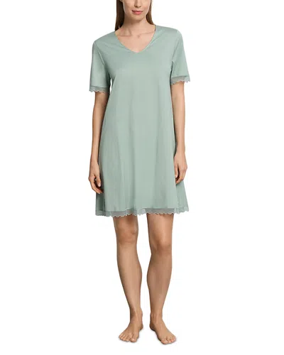Hanro Inaya Short Sleeve Gown In Green
