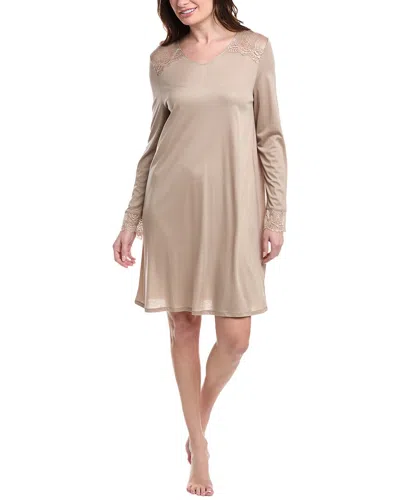 Hanro Josephine Lace-trim Nightgown In Beige