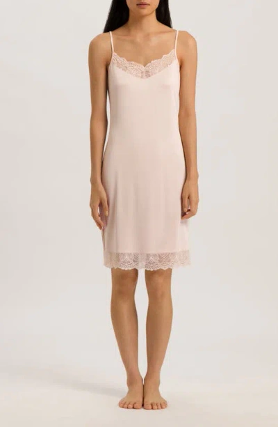 Hanro Josephine Lace Trim Satin Slip In Peach Whip