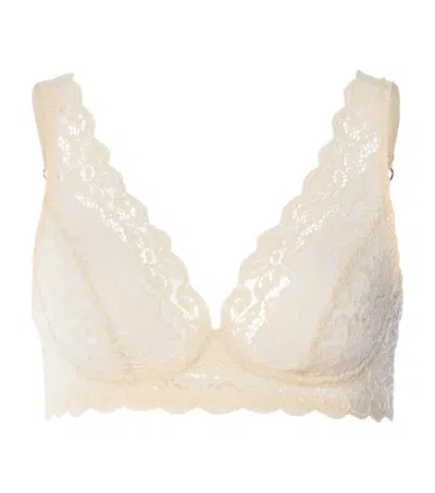 Hanro Lace Moments Bra In Beige