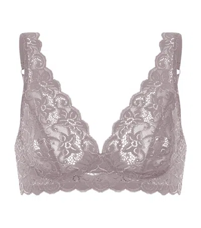 Hanro Lace Moments Bra In Neutral