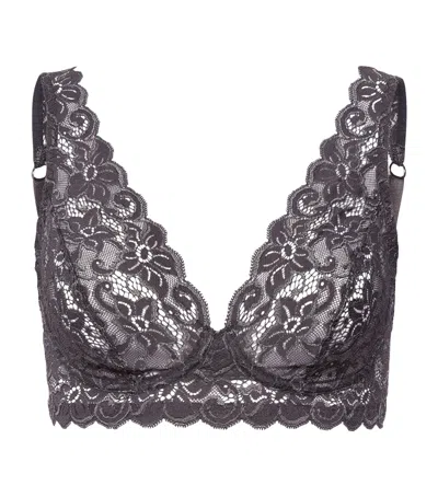 Hanro Lace Moments Soft Cup Bra In Black