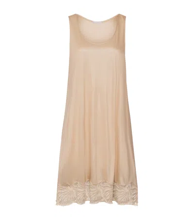 Hanro Lace-trim Lilith Nightdress In Neutral