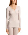 Hanro Lace Trim Long Sleeve Top In Pumice