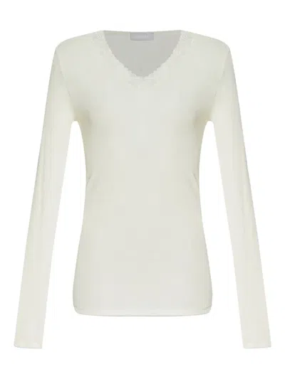 Hanro Lace V-neck Top In White
