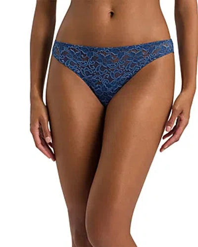 Hanro Luxury Moments Lace Thong In True Navy