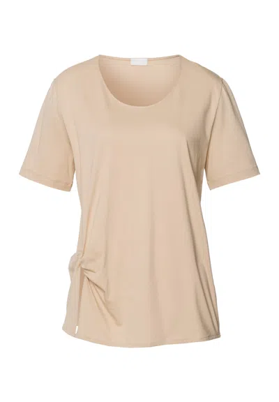 Hanro Natural Shirt Cotton Scoop Neck Top In Nude