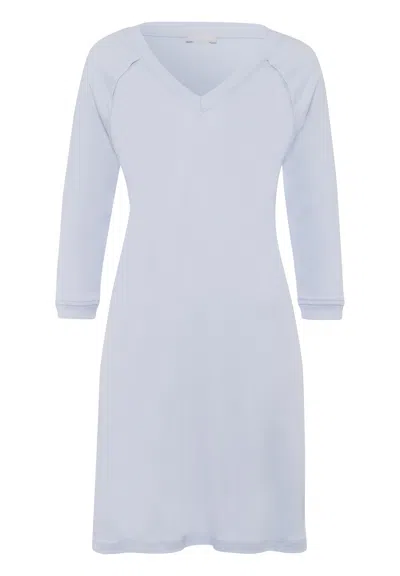 Hanro Pure Essence V-neck Cotton Nightgown In Blue
