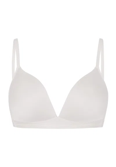Hanro Satin Deluxe Padded Soft Cup Bra In White