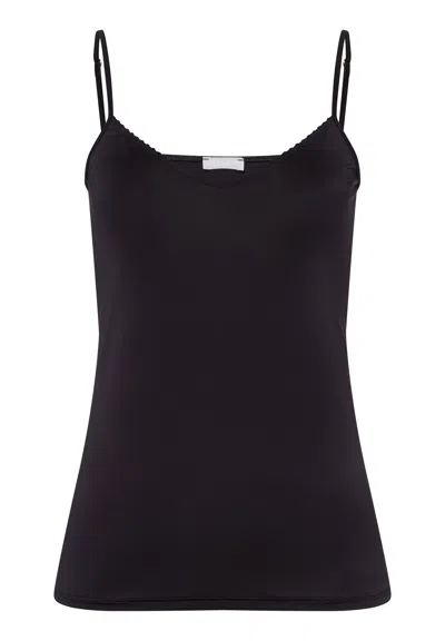 Hanro Satin Deluxe V-neck Camisole In Black