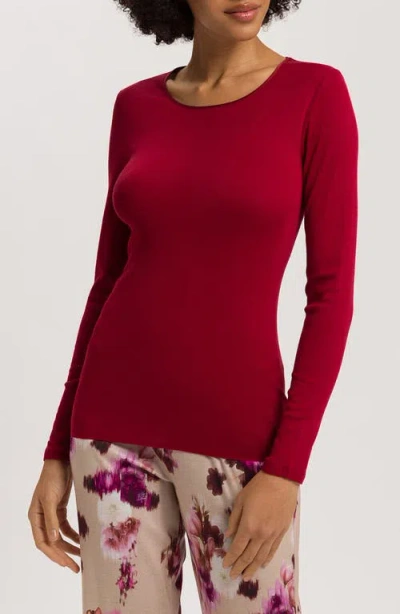 Hanro Seamless Long Sleeve Cotton Top In Red