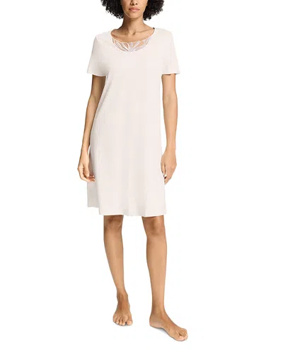 Hanro Short Sleeve Lace Trim Cotton Nightgown In Neutral