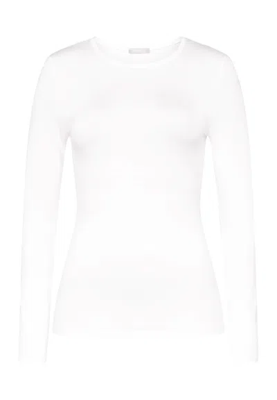 Hanro Soft Touch Round Neck Fitted Top In Animal Print