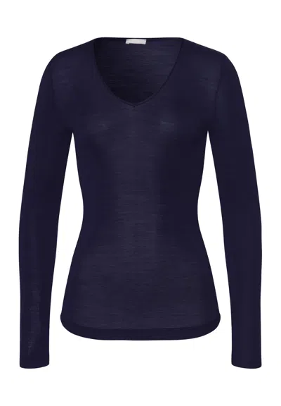 Hanro Woolen Silk W Wool And Silk V-neck Fitted Top In Animal Print