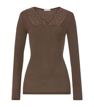 Hanro Wool-silk Lace-v-neck Top In Brown