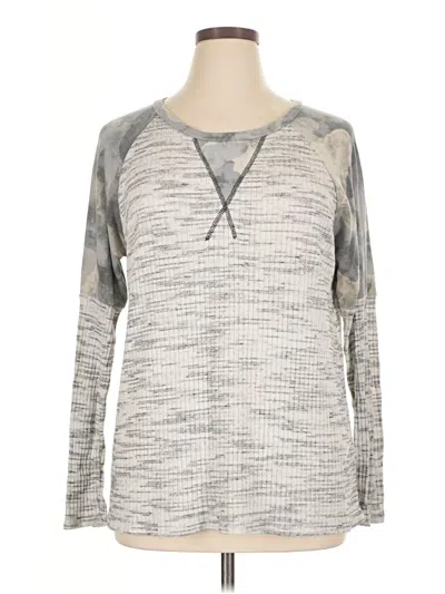 Pre-owned Haptics Long Sleeve Top Gray Crew Neck Tops