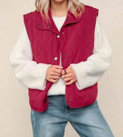 Haptics Quilted Puffer Vest Jacket With Fully Lining In Burgundy In White