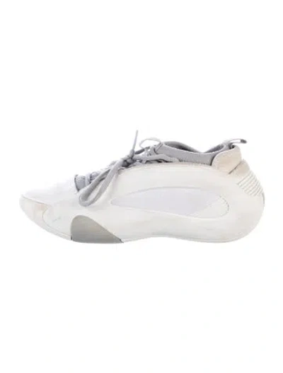 Pre-owned Harden Leather Sneakers In White