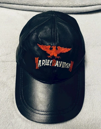 Pre-owned Harley Davidson X Vintage Moto Harley Davidson Logo Red Eagle Leather Cap In Black