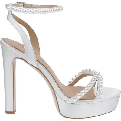 Harlo Eva Cross Over Pearl Block Heel Platform In White